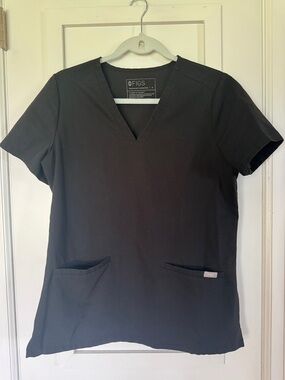 Figs Casma Women’s scrub top